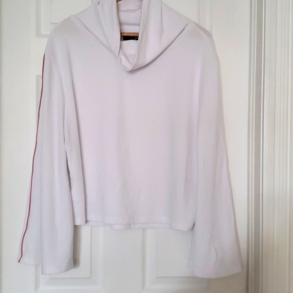 Gottex Studio Cowl Neck Draped Sleeve White Sweatshirt